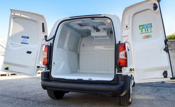 Opel-Combo-Cargo.jpg, 56 KB
