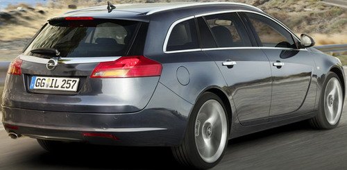 Opel-Insignia_Sports_Tourer_2010_1024x768_wallpaper_03.jpg, 38 KB