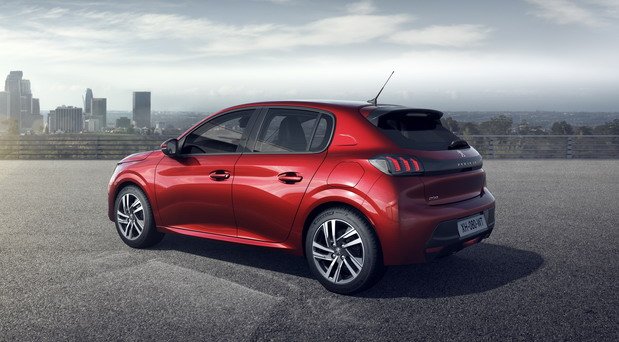 PEUGEOT_208 8.jpg, 62 KB