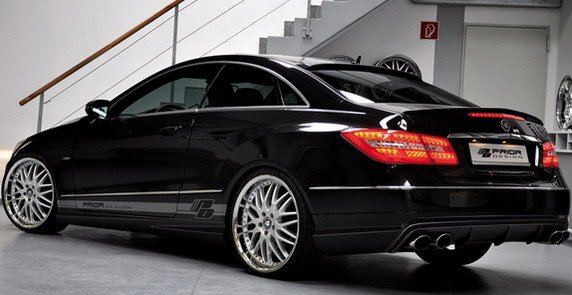 PRIOR Mercedes E Coupe 111.jpg, 48 KB