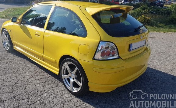 Policija_ksenoni_tehnicki.jpg, 85 KB