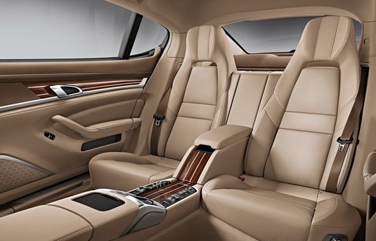 Porsche Panamera 301111.jpg, 59 KB