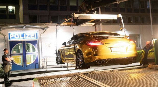 Porsche_Panamera 6.jpg, 77 KB