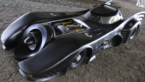 Putsch Racing Bat Car.jpg, 74 KB