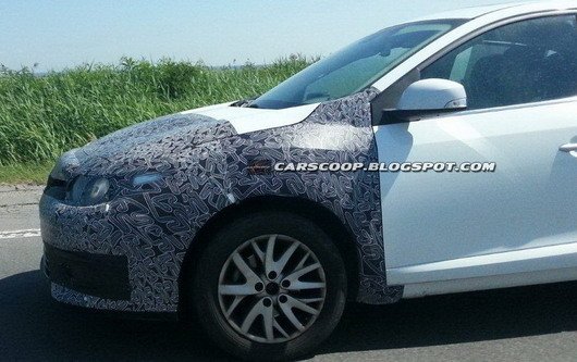 Renault Fluence 40.jpg, 69 KB