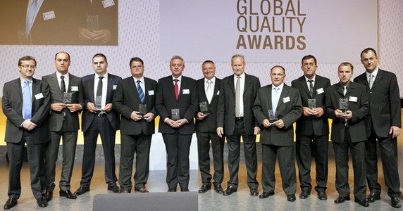 Renault nagrada.jpg, 62 KB