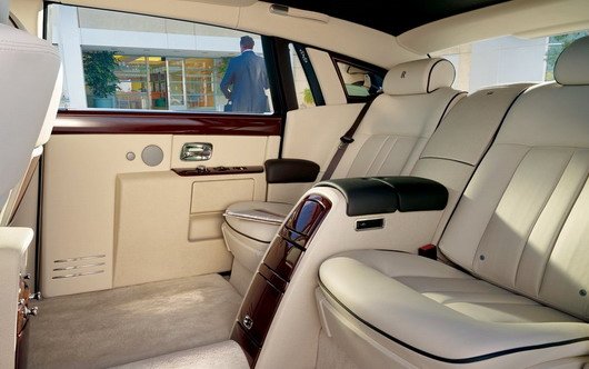 Rolls-Royce 11.jpg, 49 KB
