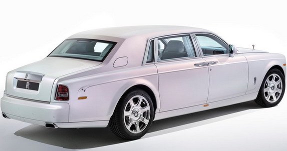 Rolls-Royce Serenity 11.jpg, 35 KB