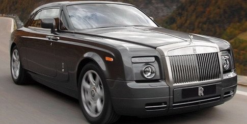 Rolls-Royce-Phantom_Coupe_2009_1024x768_wallpaper_08.jpg, 34 KB