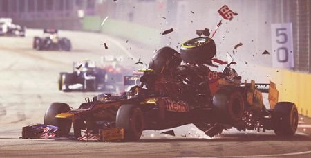 Schumi crash.jpg, 20 KB