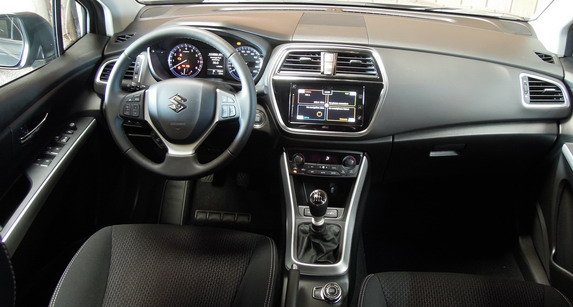 Suzuki SX4 S-Croos_03.jpg, 61 KB