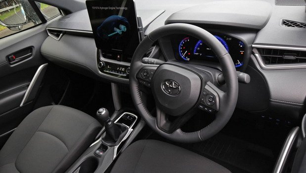 Toyota Corolla Cross 111.jpg, 64 KB