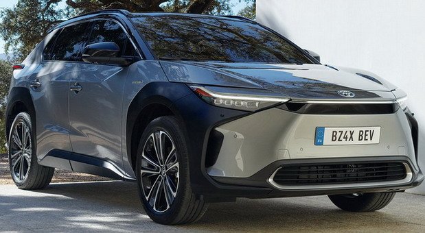 Toyota bz 2.jpg, 72 KB