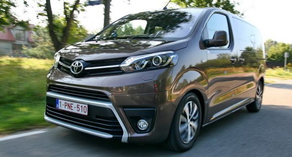 Toyota-proace-verso.jpg, 75 KB