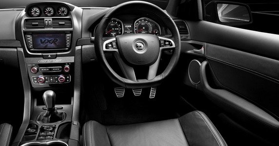 Vauxhall VXR8 111.jpg, 45 KB