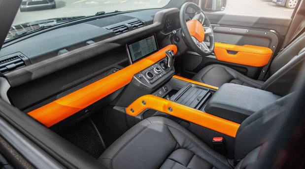 VesuviusDefenderchelseatruckcompany7.jpg, 63 KB