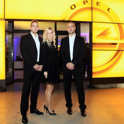 Vlasnici kompanije Autopromet Miroslav, Mirjana i Branislav Majkic.jpg, 49 KB