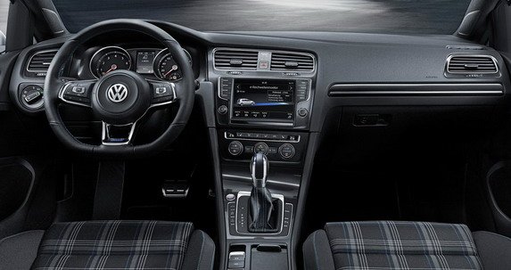 Volkswagen Golf GTE 1111.jpg, 47 KB