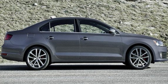 Volkswagen Jetta GLI 11.jpg, 76 KB