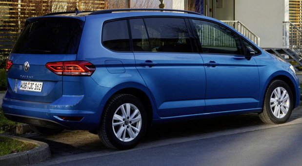 Volkswagen Touran 11.jpg, 63 KB