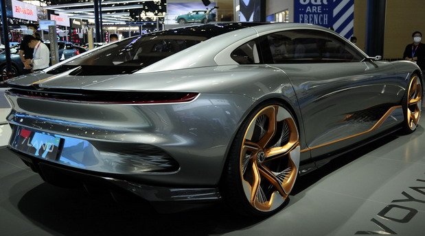 Voyah 111.jpg, 70 KB