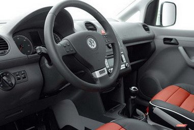 Vw_Caddy_Carrera_2.jpg, 26 KB