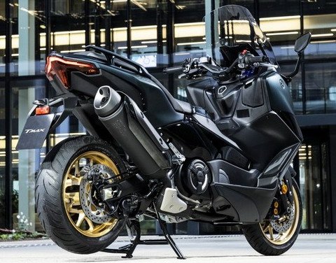 Yamaha-TMax-2022-5.jpg, 77 KB