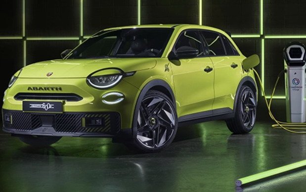 abarth 600e 10.jpg, 59 KB