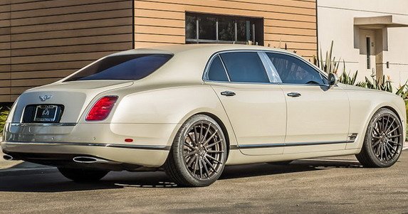 adv bentley 11.jpg, 65 KB