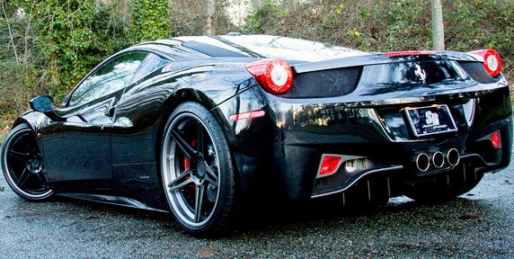 adv-1 ferrari 458 1.jpg, 101 KB