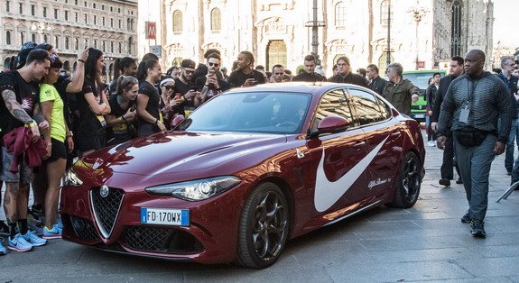 alfa nike 1.jpg, 94 KB