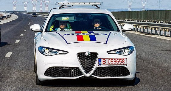 alfa romeo police.jpg, 79 KB