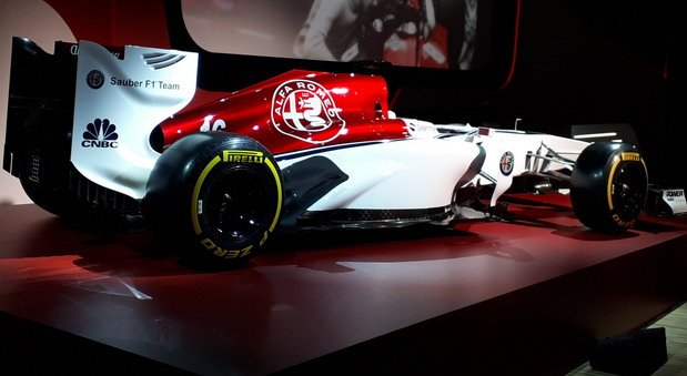 alfa sauber 11.jpg, 50 KB
