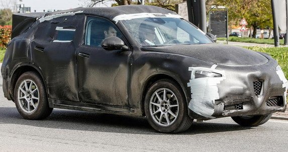 alfa-romeo-stelvio 11.jpg, 68 KB