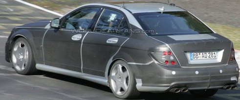amg c63 11.jpg, 38 KB