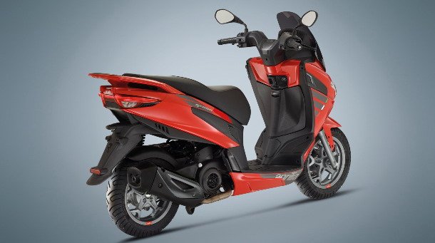 aprilia-sxr-50-3.jpg, 44 KB