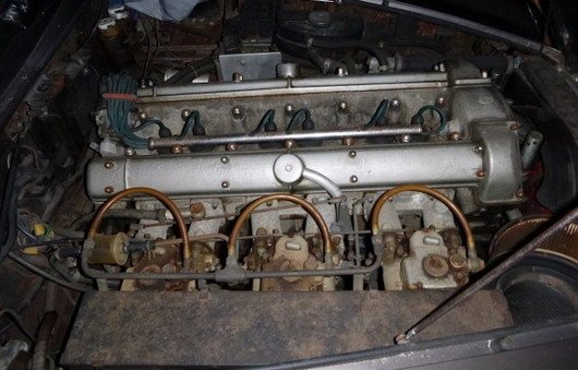 aston 222.jpg, 59 KB