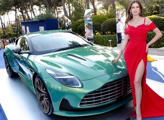 aston db12 91.jpg, 82 KB