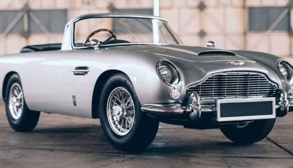 aston db5 66.jpg, 57 KB