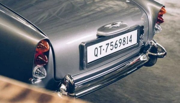 aston db5 666.jpg, 57 KB