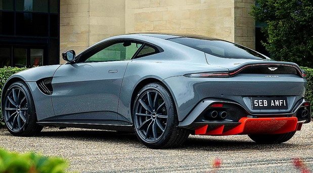 aston fettel 11.jpg, 93 KB