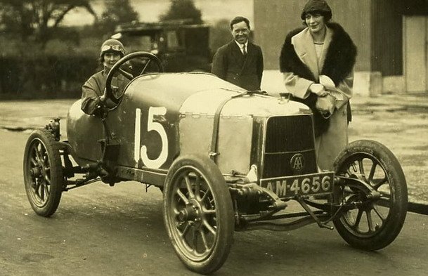 aston martin c 1.jpg, 73 KB