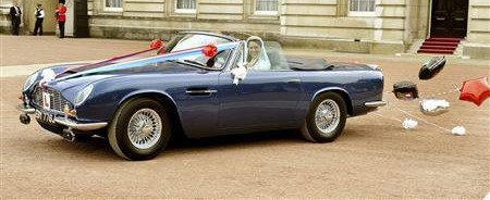 aston martin db6 1111.jpg, 32 KB
