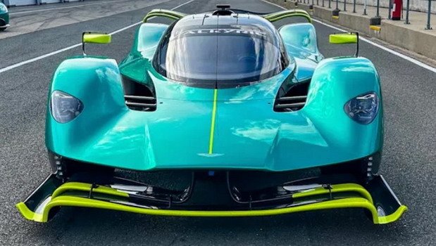 aston martin pro.jpg, 72 KB