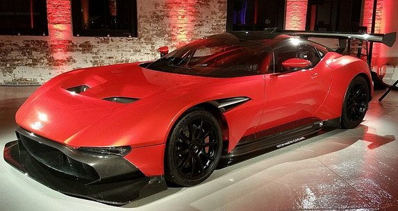 aston martin vulcan.jpg, 70 KB