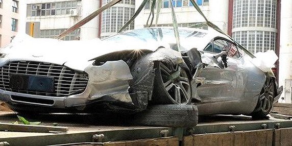 aston one-77.jpg, 77 KB