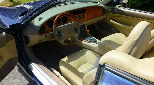 aston r 1111.jpg, 67 KB