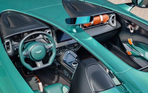 aston speedster 111.jpg, 82 KB