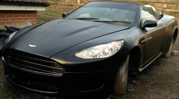 aston t 1.jpg, 61 KB