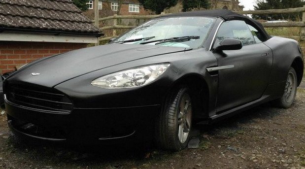 aston t 11.jpg, 65 KB